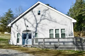 2 Bedrooms Home with 3 Queen Beds Near Nashville - Image 2