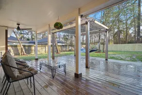 Spacious 4BR Retreat | Sleeps 10, Pets, King Bed - Image 3