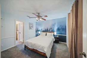 Spacious 4BR Retreat | Sleeps 10, Pets, EV Charger - Image 3