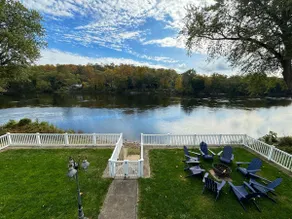 The Riverfront - King Suite*Fire Pit*River Access - Image 5