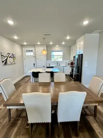 PK Lakefront Luxurious Resort Condo - Image 5