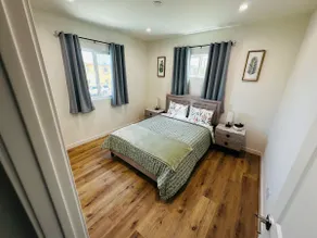 Best New 6 bdrm 4 bath 5 car parkg 16+ppl home - Image 4