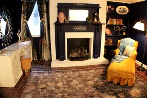 The Barter Green Room in Downtown Abingdon - Image 3