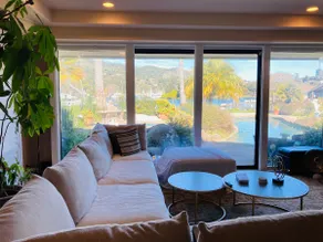 Luxury Tranquil Waterfront Haven w/Pool & Spa - Image 4