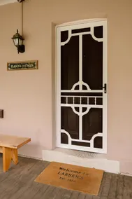 Larsens Cottage 2 - Historic 1880 Home - Image 3