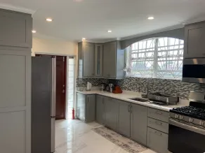 K&L Villa Apartment - Image 4