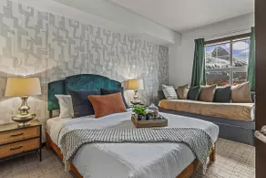 Cozy 2BR Gem w/ Hot Tub & Spectacular Mtn Views - Image 4