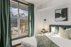 Cozy 2BR Gem w/ Hot Tub & Spectacular Mtn Views - Image 3