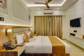 Studio Apartment – Close to BKC & Jio World Drive - Image 5