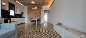 House with a terrace - Image 2