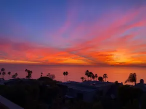 Modern Laguna Beach Home Getaway - Image 5