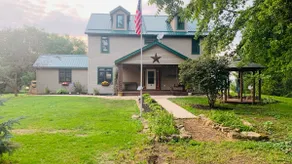 KC HOUSE Beautiful ranch in the country! - Image 2