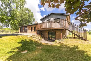Serene 4BR house w/ Hot tub, Lake, Billiards & BBQ - Image 2
