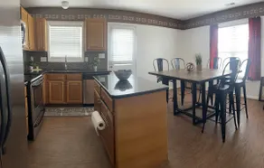 The Boss' Bungalow - Image 5