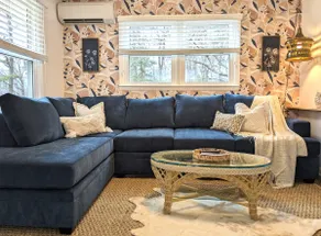 Cozy Cottage for Wine Lovers - Image 3