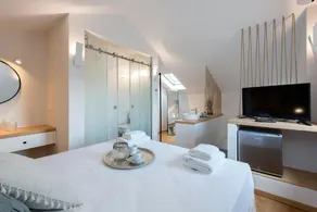 Arieni Sea View House - Image 4