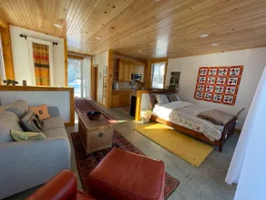 Cozy retreat in Northeast kingdom Greensboro VT - Image 2