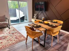 Boho Abode: Cozy 2BR 3 Bed Townhome! - Image 5