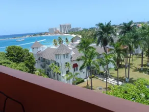 DonJuan Ocho Rios Beach Apartment Villa - Image 5