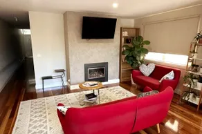 Brunswick Family Home - Image 2