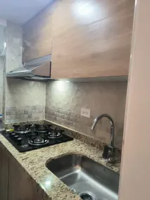 Spectacular apartment near the airport - Image 3