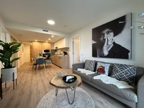 R2@ Gorgeous New Place2BD/2BA In Downtown RMD - Image 5