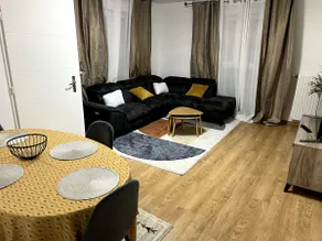nice appartment, 2 bedroom, balcony, parking lot - Image 2