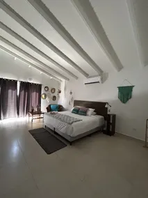 Pool View apt-2Bd-2Bt/Kitchen. 5min Palm Beach - Image 3