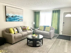 Sam-G Guesthouse Main Suite | Sleeps 6 - Image 3