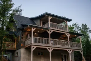 Chalet St-Aubin : Luxurious Log Home, Lake access - Image 2