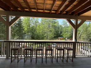 Chalet St-Aubin : Luxurious Log Home, Lake access - Image 5