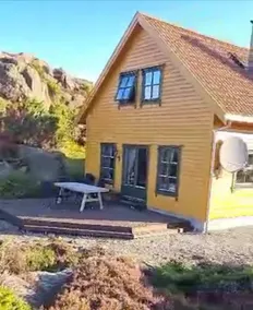 Tresviken holiday cottages - Image 5
