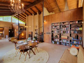 Lakefront Mid-Century Dream Home / 3 mi to Clemson - Image 2