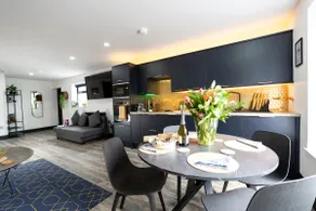 Bushmills Stunning Apt 4 with patio & BBQ - Image 2