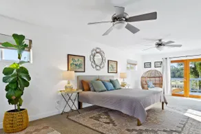 Twin Palms - water views! Near downtown & beach! - Image 3