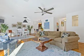Twin Palms - water views! Near downtown & beach! - Image 2