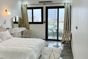 Luxury 3 bdrm Condo in Almadies - Image 4