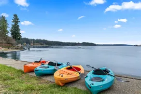 Poulsbo Waterfront Oasis - Image 2