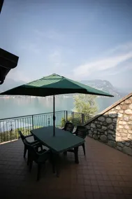 IseoLakeRental - La Stallina - Monte Isola - Image 4