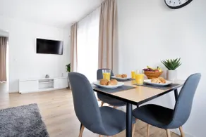 Stylish 74m² Penthouse*free parking*home2share - Image 5