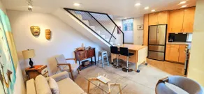 Elegant Townhome in Heart of DT - Image 2