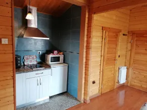 Large Cabin 4 - Image 4
