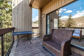 Cozy 3BD 2BA Mt Condo Overlooking Eagle River - Image 2