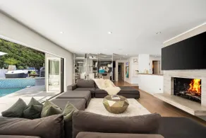 Beverly Hills Canyon Villa by Stay Awhile Villas - Image 3