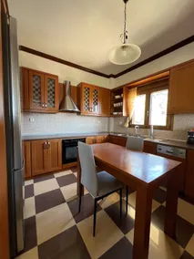 Lake view house - Image 5