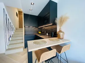 Palm Breeze Beachfront Suite - Image 4
