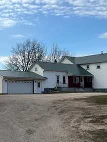 Blue Sky Country Living - Image 2