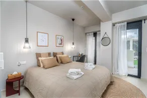 Speiō Luxury House - Image 3