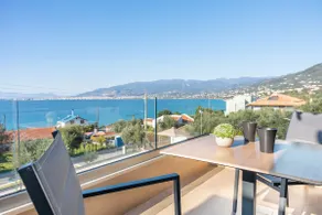 EsthiSea Suites Kalamata - Image 2