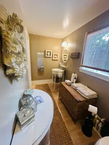 D’s Garden Cottage - Image 3